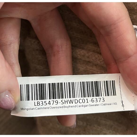 Quince Oatmeal Mongolian Cashmere Oversized Boyfriend Women's Cardigan Size XS - Picture 3 of 6